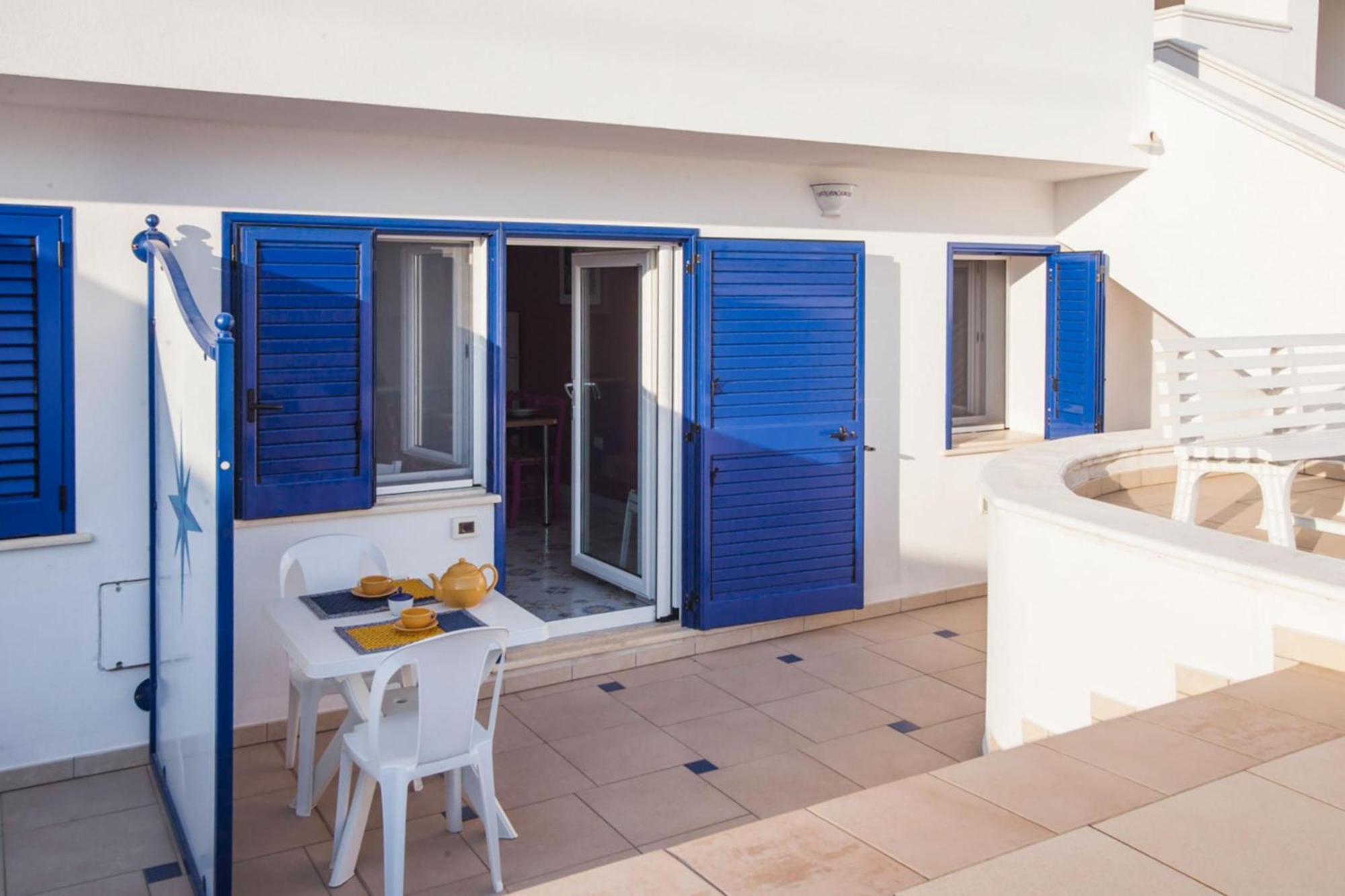 Complesso Azzurro Apartments Salve Exterior foto